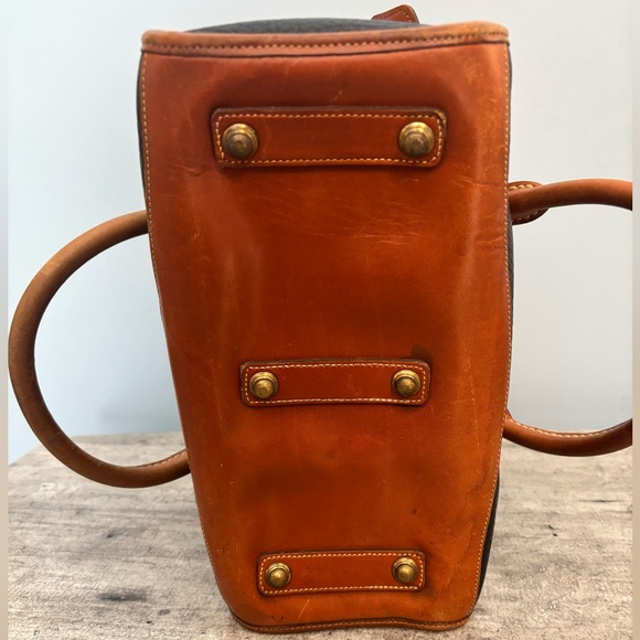 VINTAGE Dooney & Bourke All Weather Leather Handle Bag Black Brown With FLAWS - Picture 6 of 13